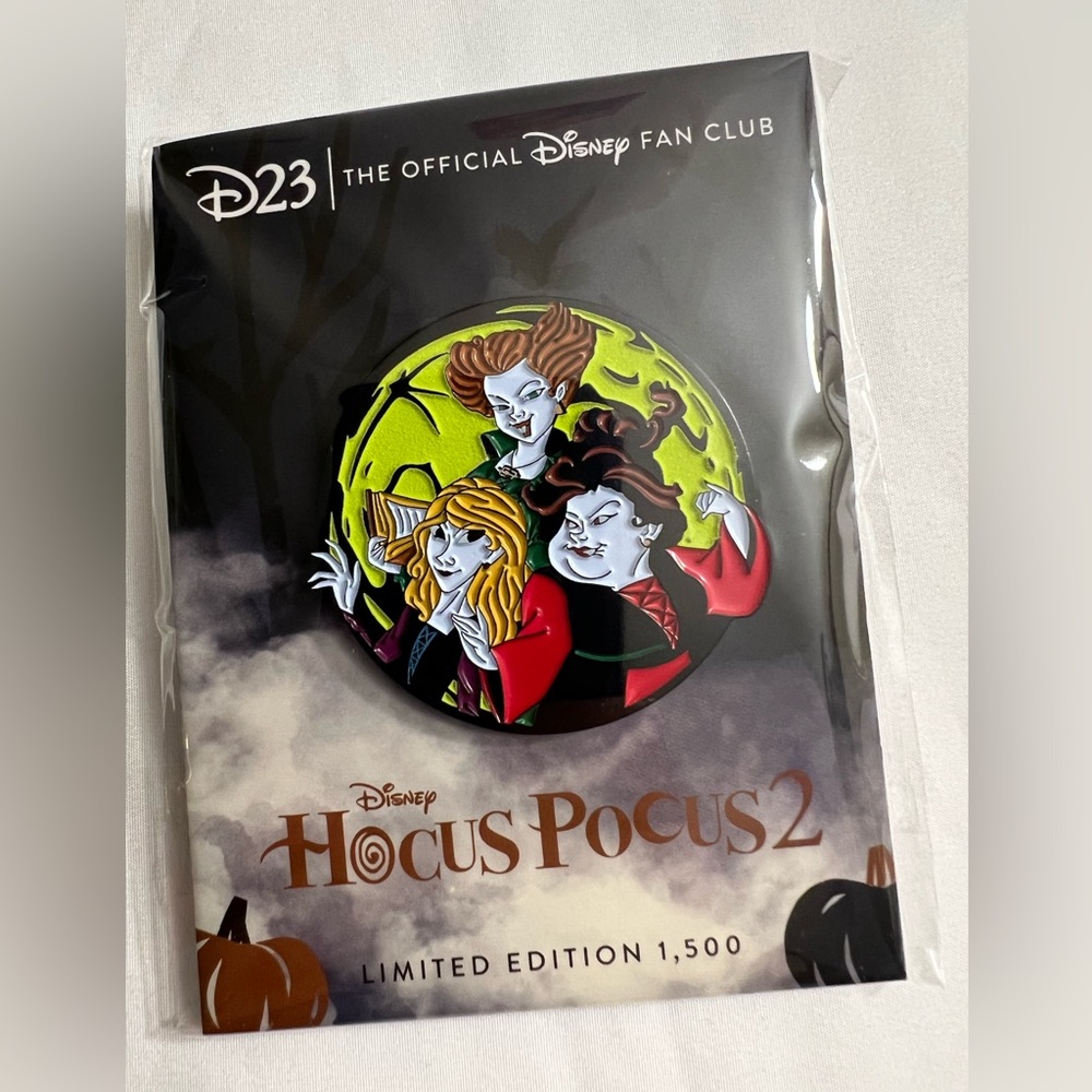 D23 Disney Hocus Pocus 2 Pin Limited Edition 1,500